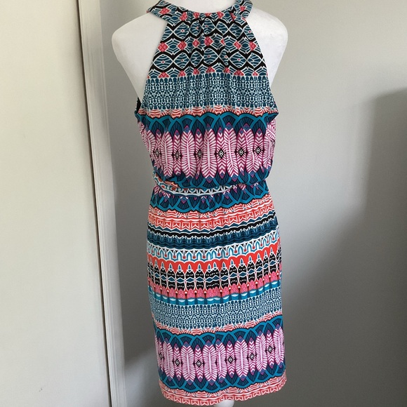 Dress - Picture 2 of 4